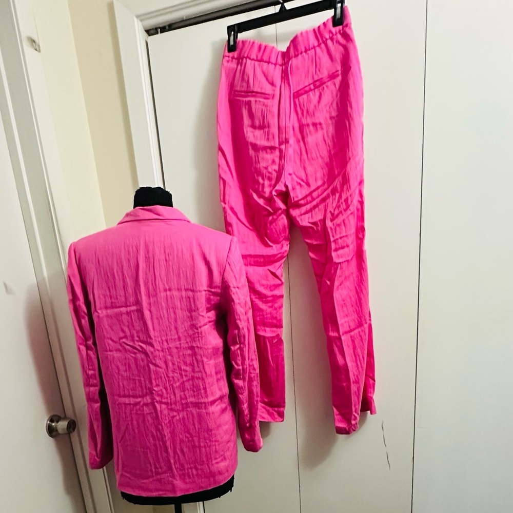 H&M Hot Pink Suit Set | Blazer Size S & Pants Size 8 | Barbiecore | NWT - Picture 14 of 16